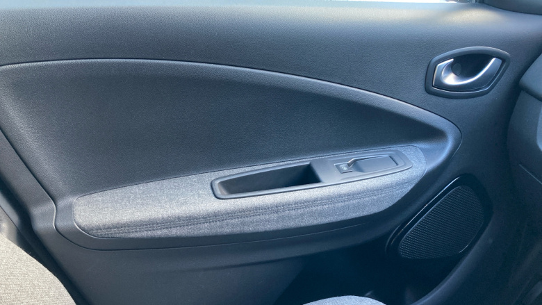 Renault Zoe 100kW i Iconic R135 50kWh 5dr Auto Electric Hatchback